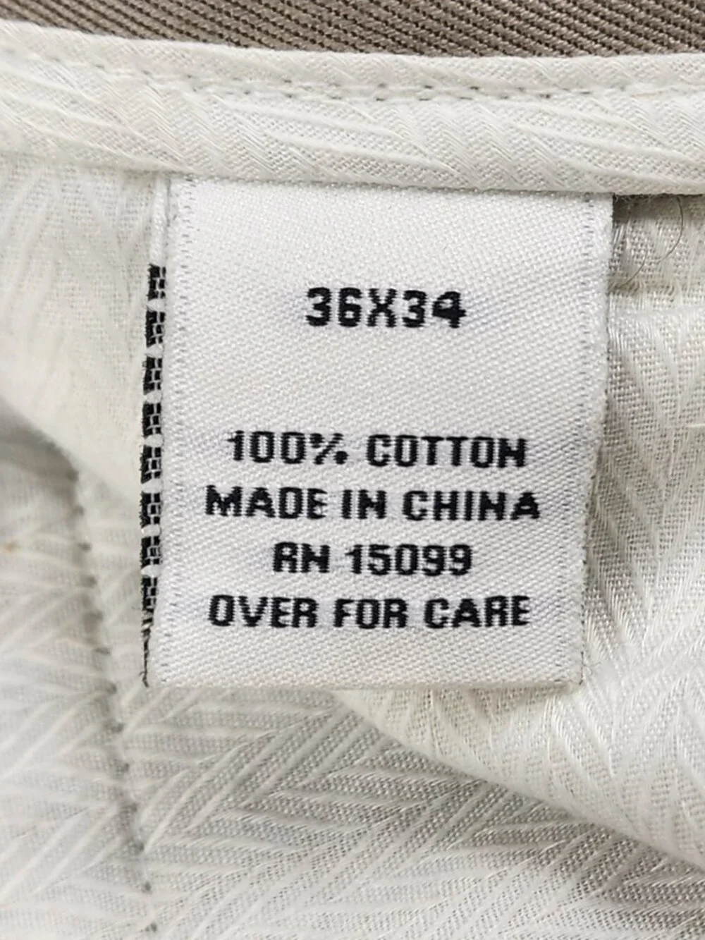 Covington Mens 36x34 Khaki Chino Pants 100% Cotton Double Pleated Classic NWT